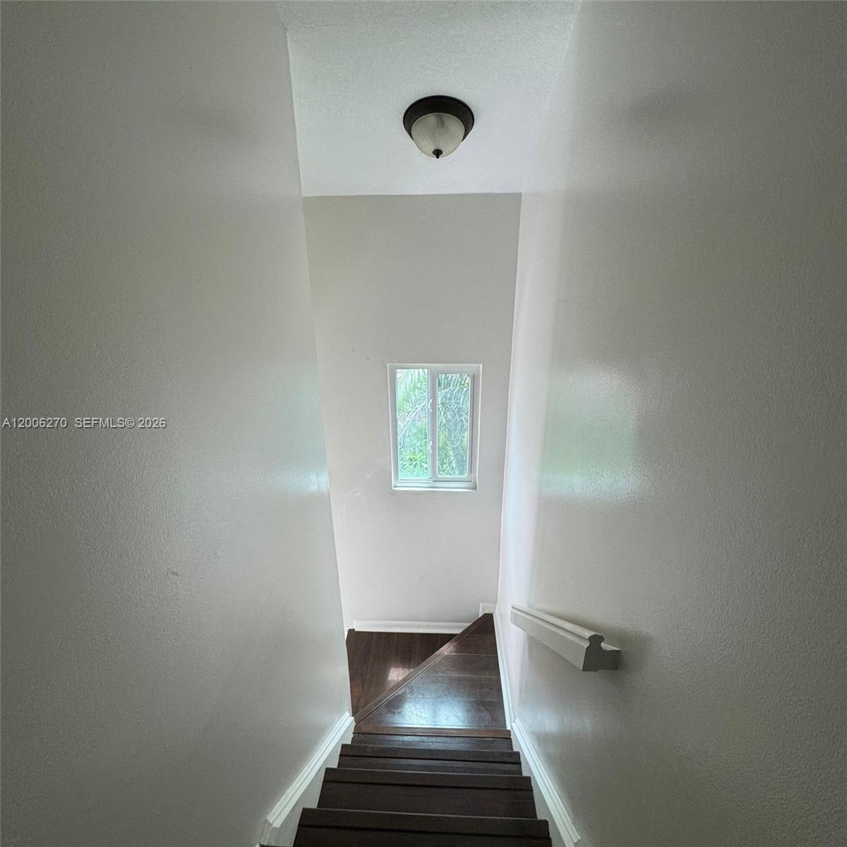 VICTORIA WOODS 1 - Residential