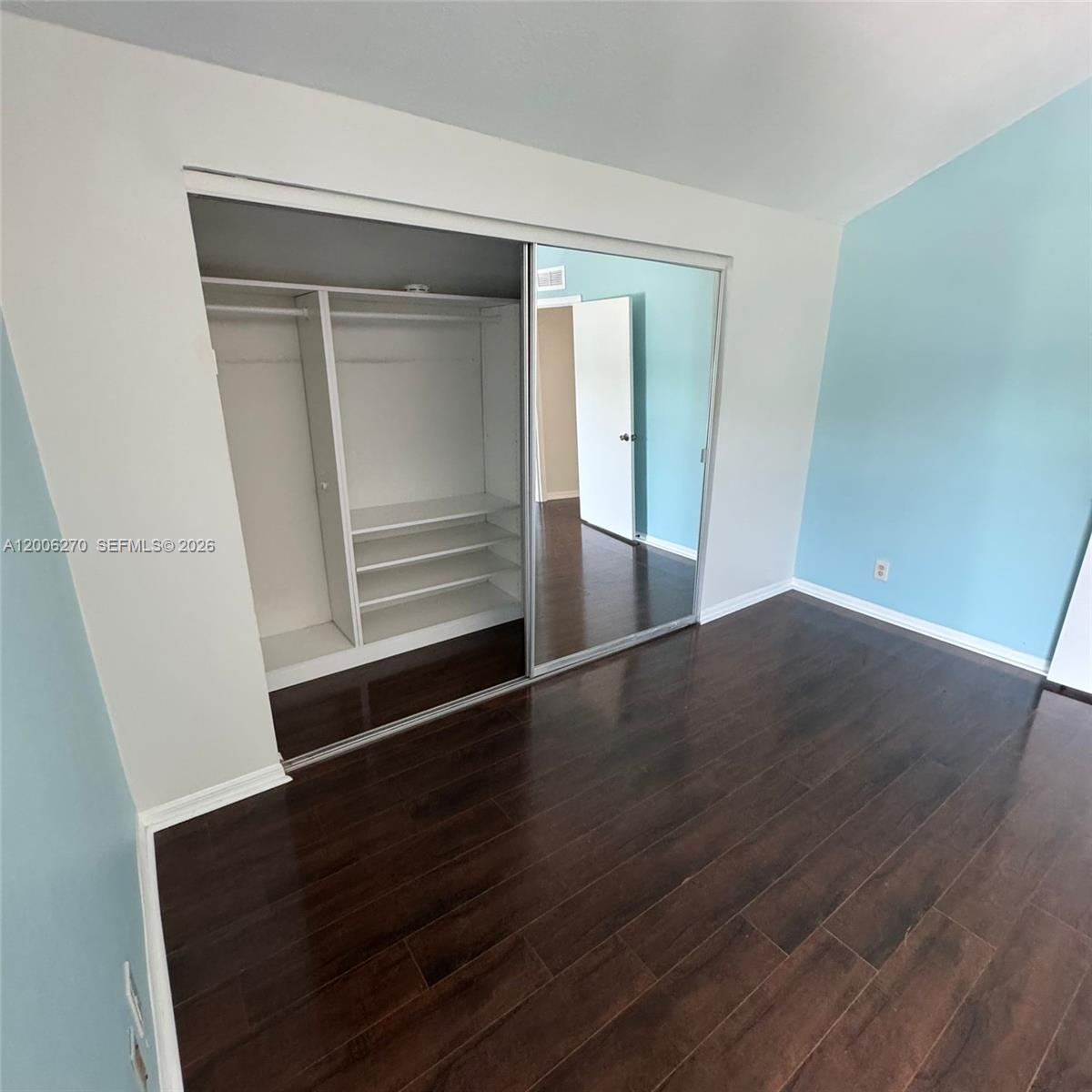 VICTORIA WOODS 1 - Residential