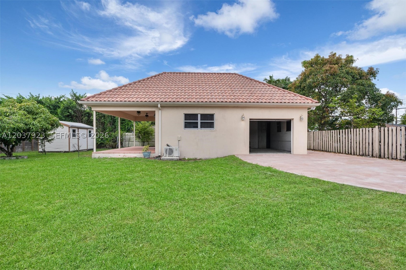 241 Hammond Dr