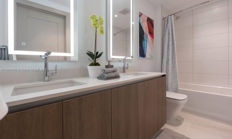 Muze at Met - Residential Lease