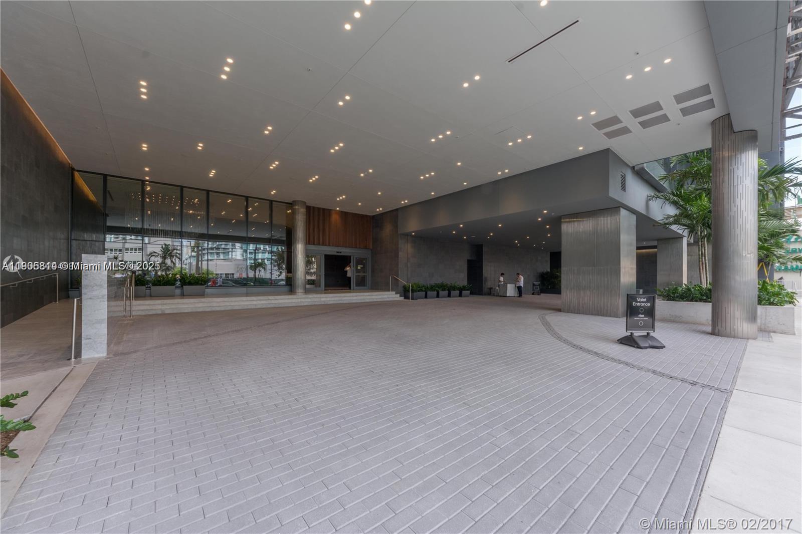 RISE CONDO - Residential Lease