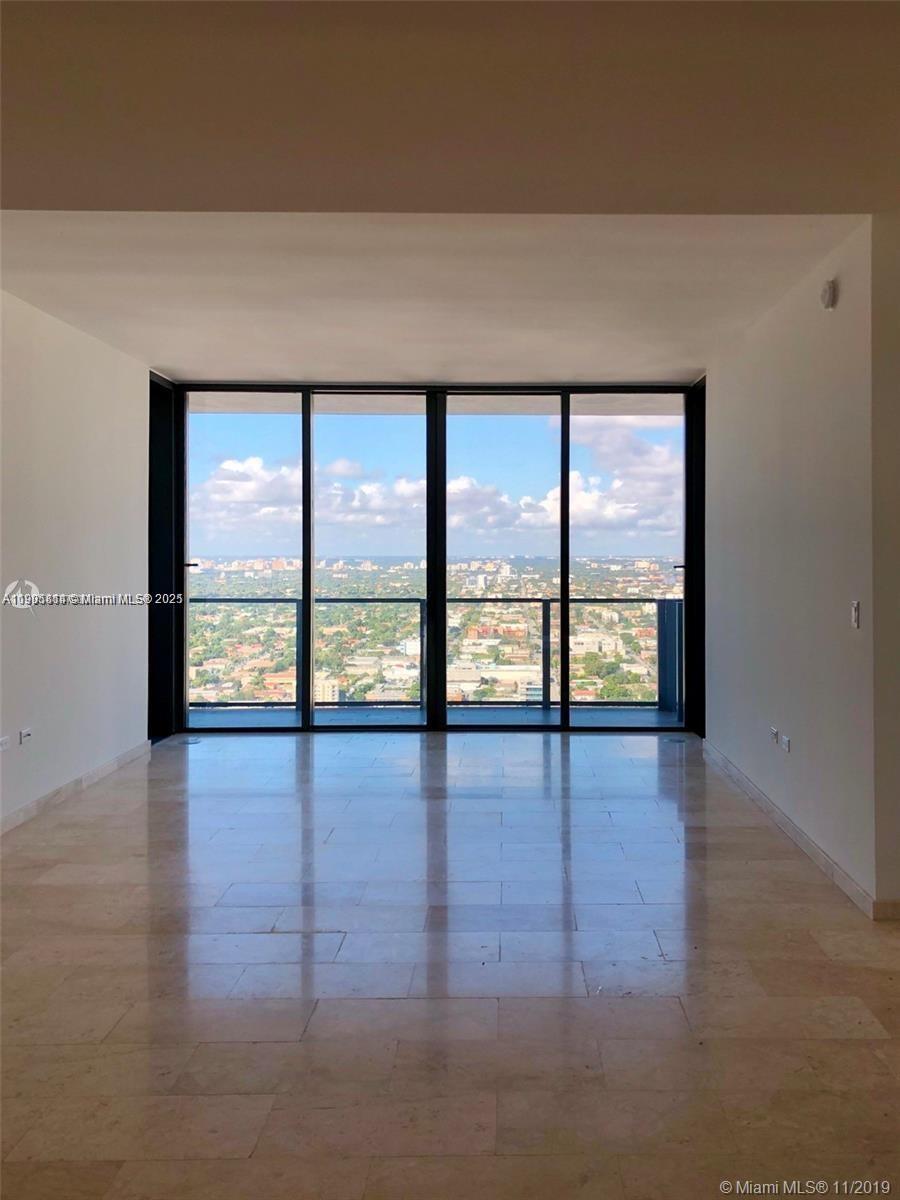 RISE CONDO - Residential Lease