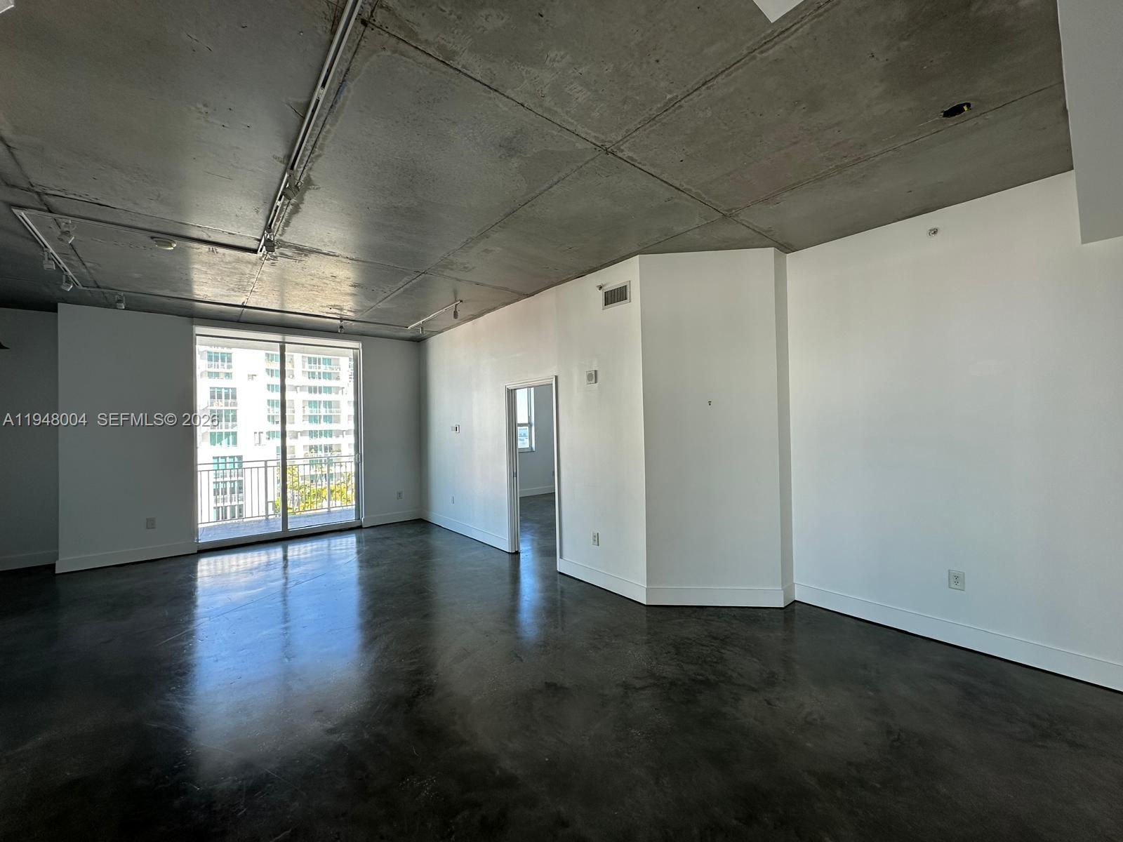 UPTOWN LOFTS CONDO - Residential Lease