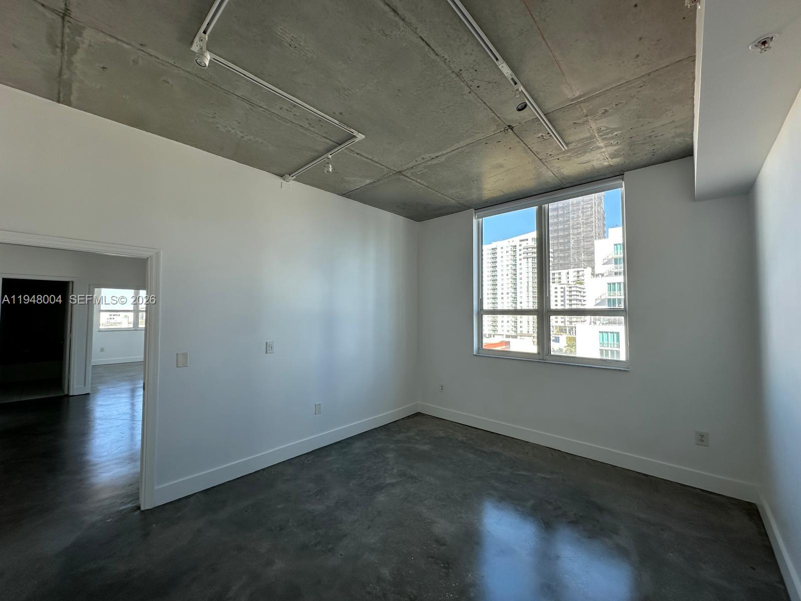 UPTOWN LOFTS CONDO - Residential Lease