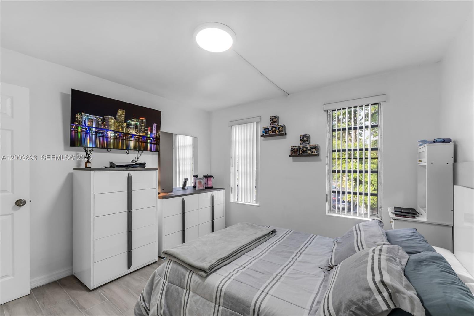 KENDALL HEIGHTS CONDO - Residential