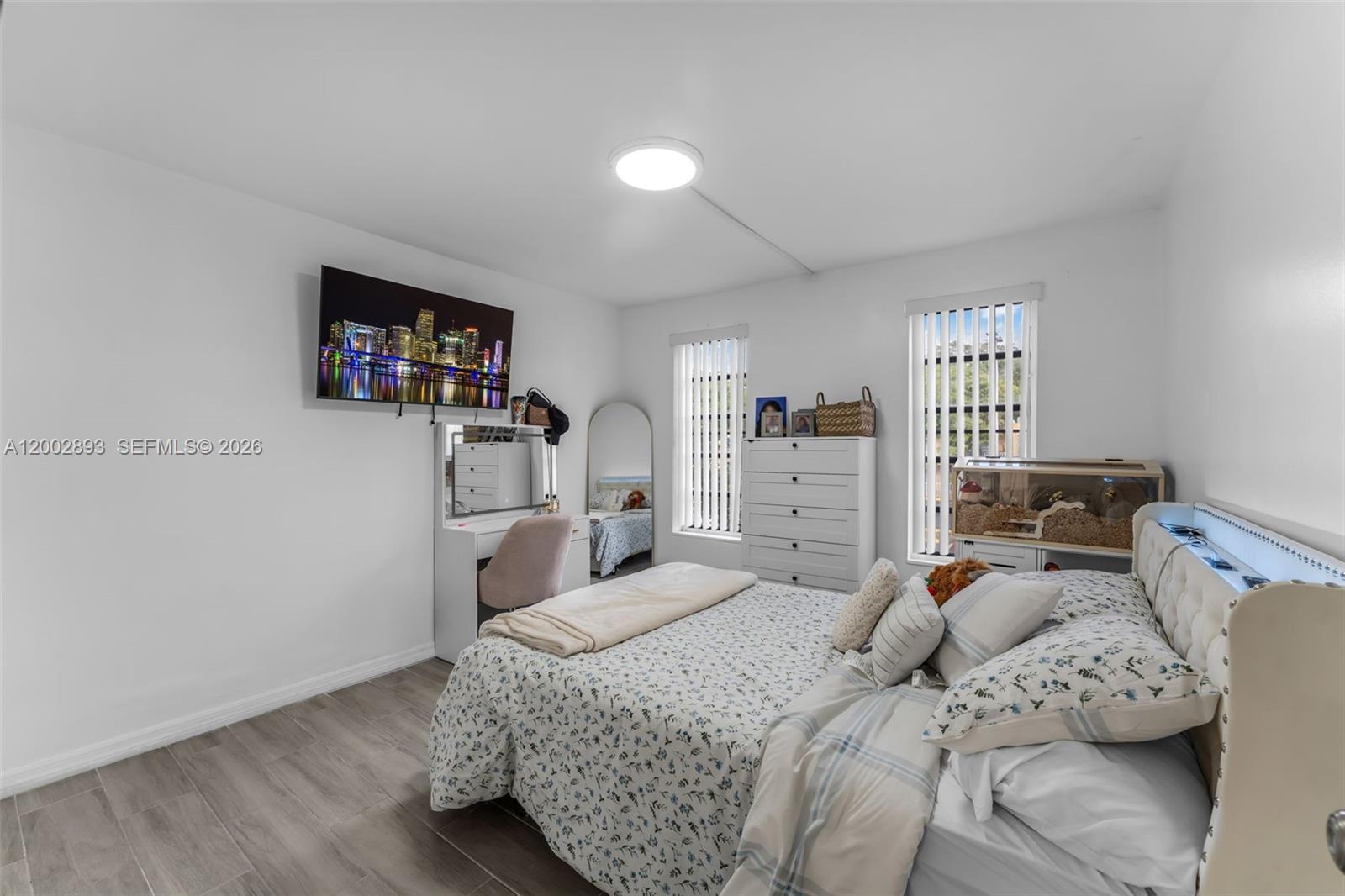 KENDALL HEIGHTS CONDO - Residential