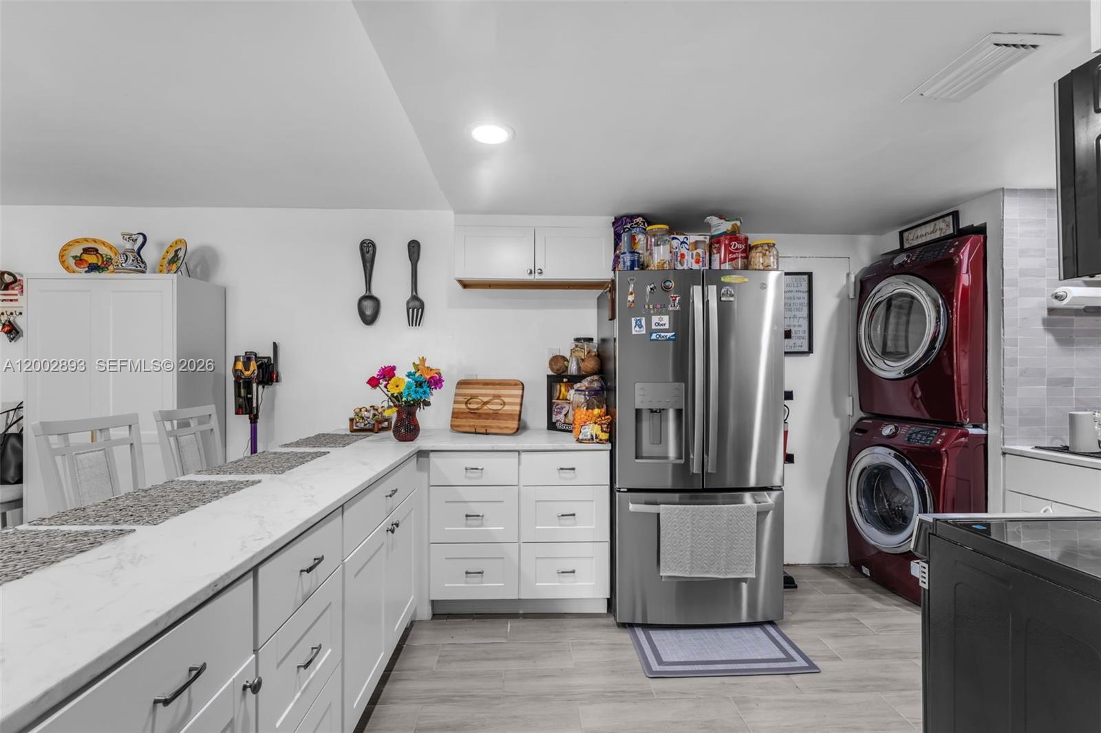 KENDALL HEIGHTS CONDO - Residential