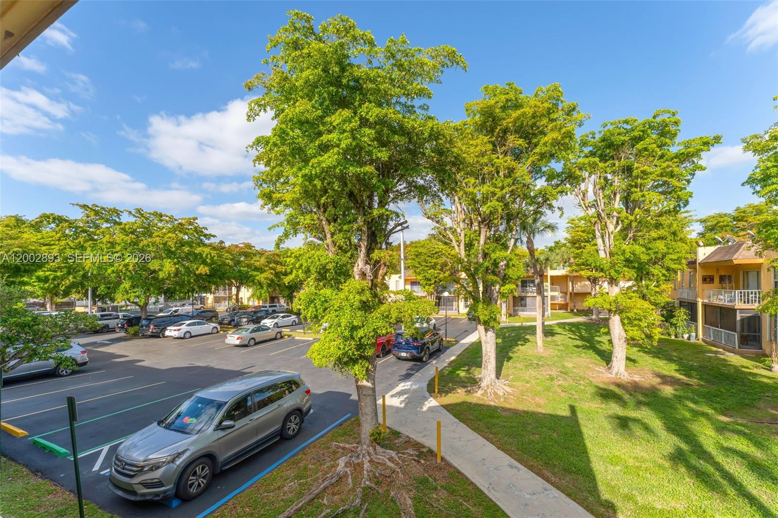 KENDALL HEIGHTS CONDO - Residential