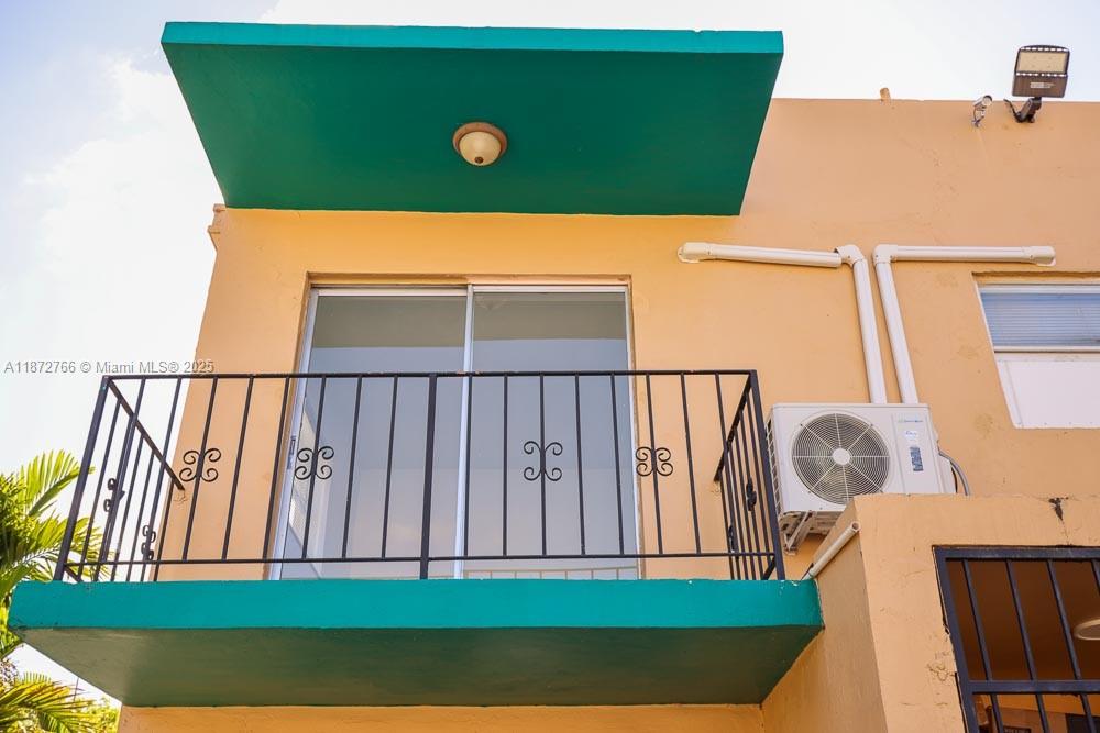 VILLA LAURA CONDO - Residential