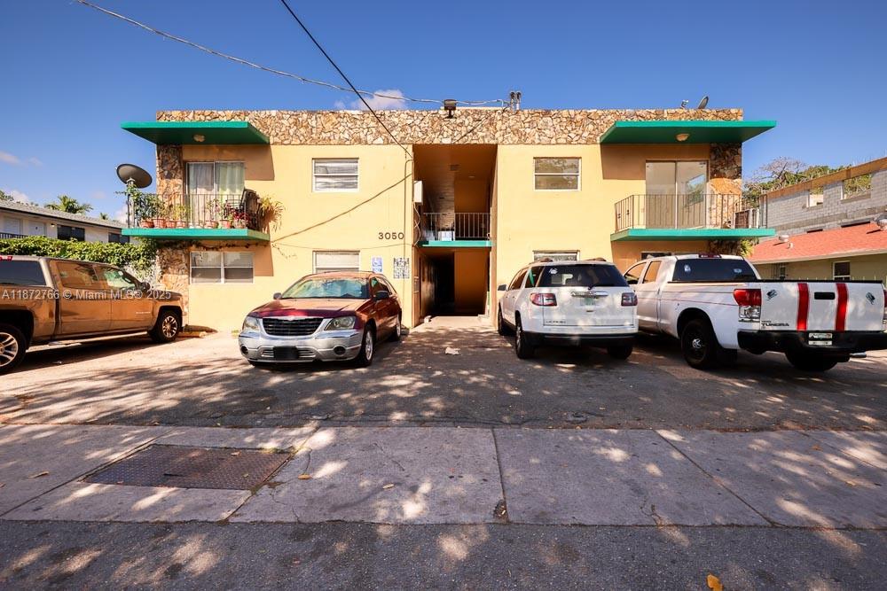 VILLA LAURA CONDO - Residential