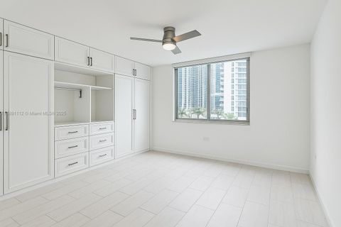 Photo of 801 Brickell Key Blvd #908, Miami, FL 33131 (MLS # A11891112)