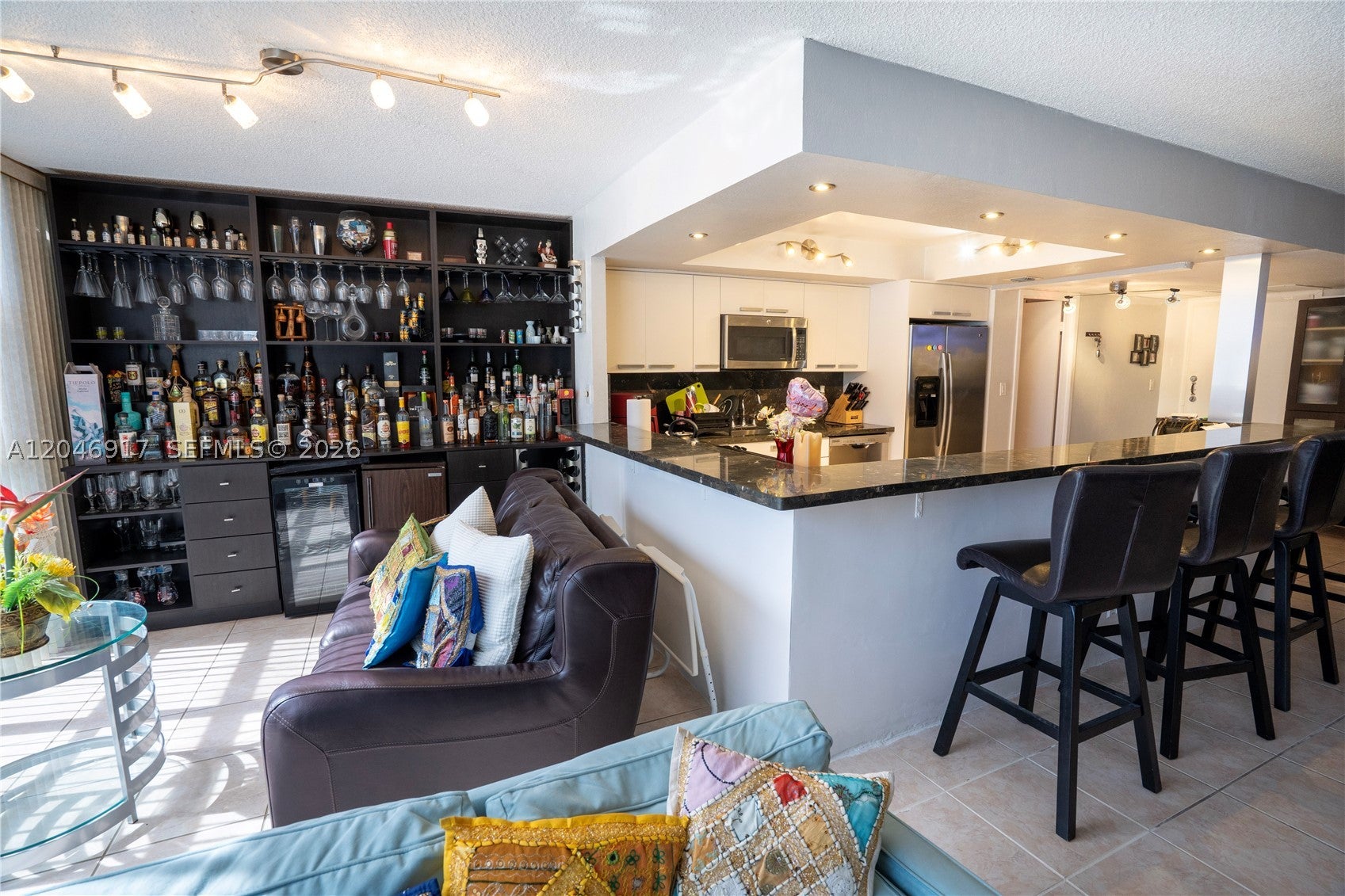 601 Three Islands Blvd 117