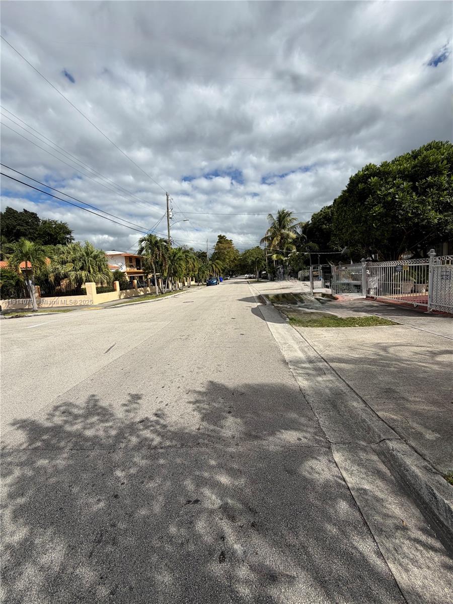 THIRD WESTMORELAND ADDN - Residential Lease