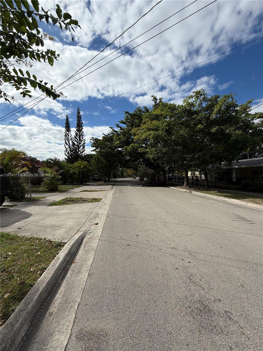 THIRD WESTMORELAND ADDN - Residential Lease