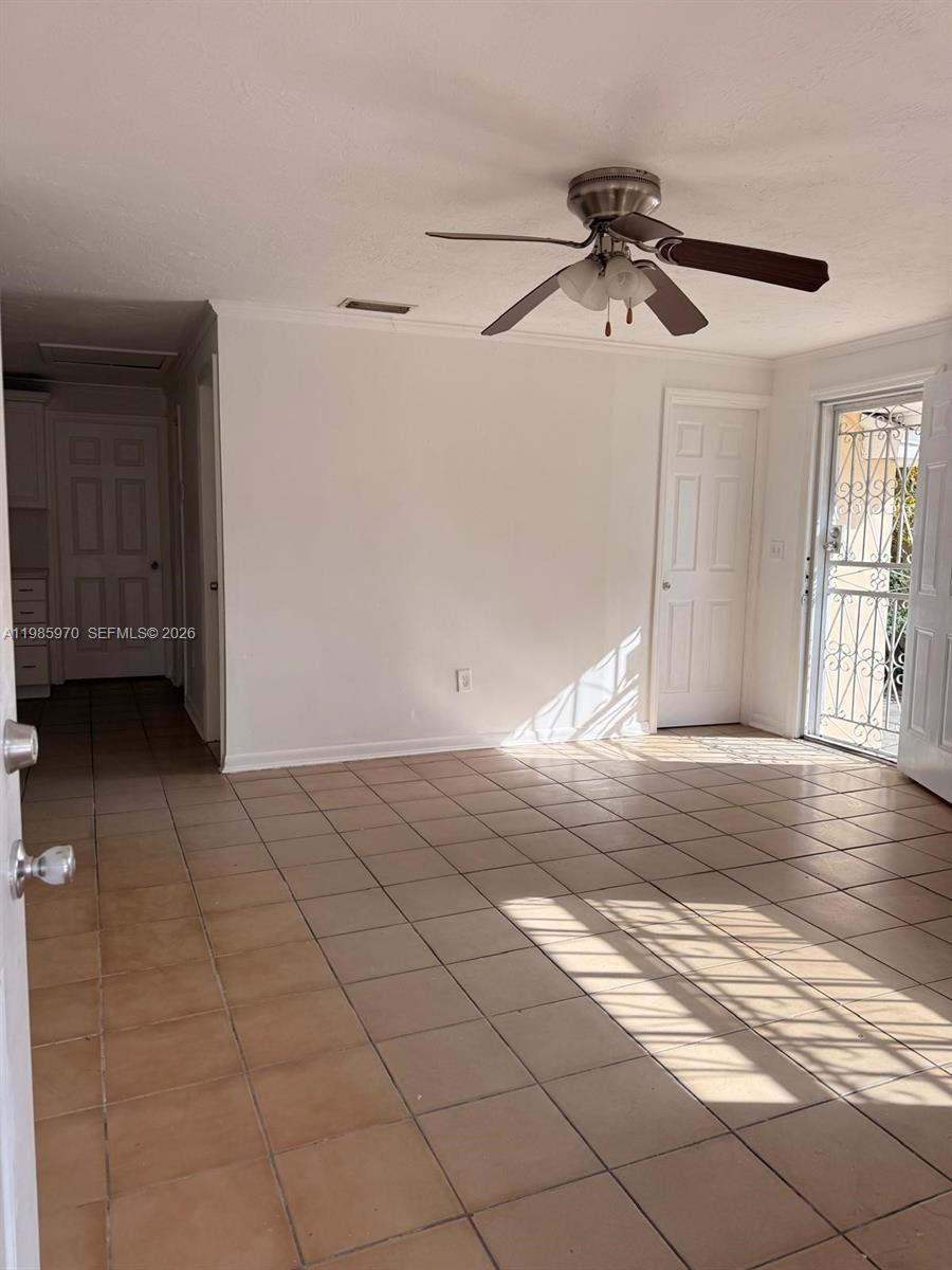 NORTHERN BLVD TRACK - Residential Lease