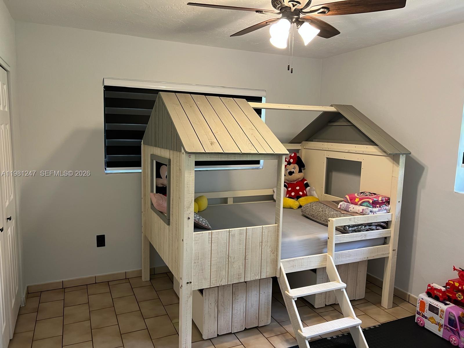 THE REDLANDS SEC 1 - Residential