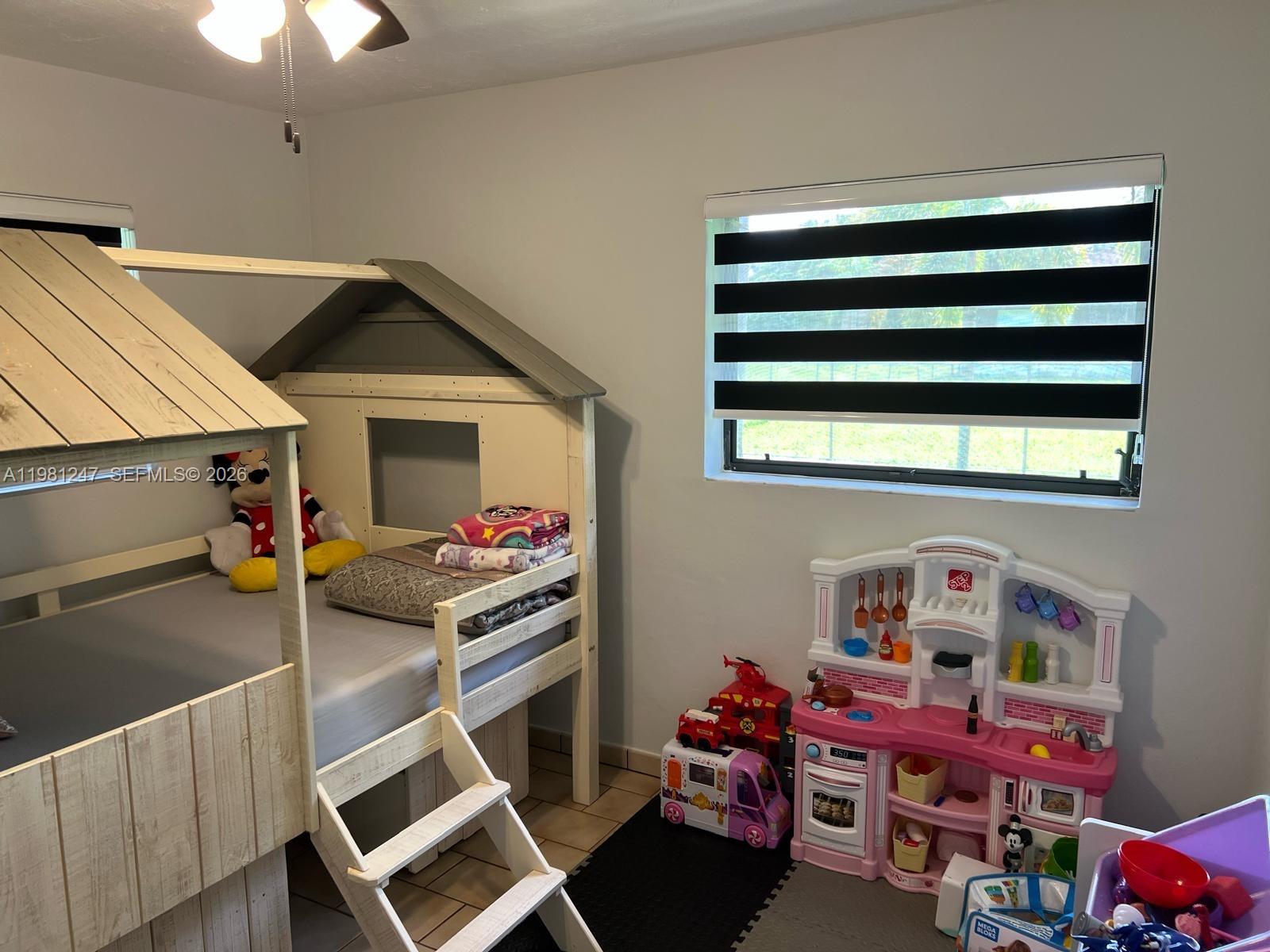 THE REDLANDS SEC 1 - Residential