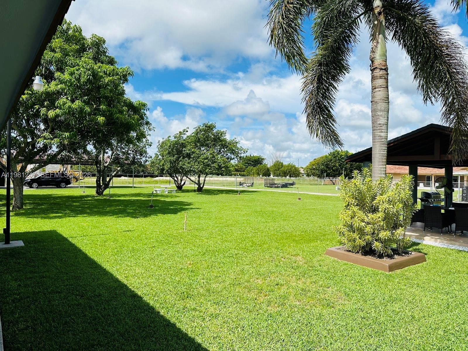 THE REDLANDS SEC 1 - Residential