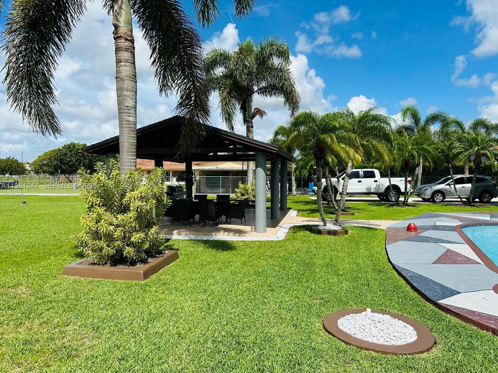 THE REDLANDS SEC 1 - Residential