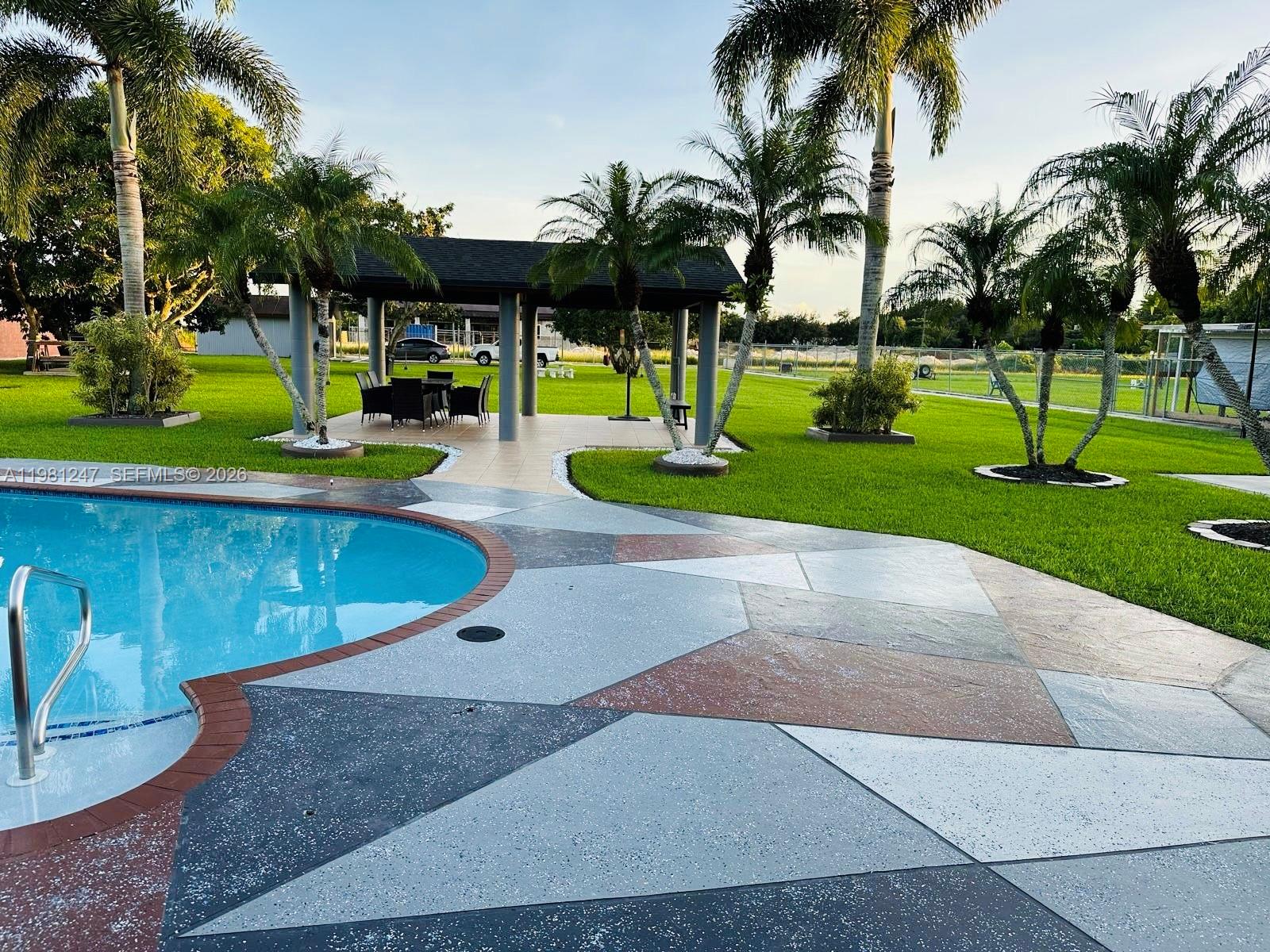 THE REDLANDS SEC 1 - Residential