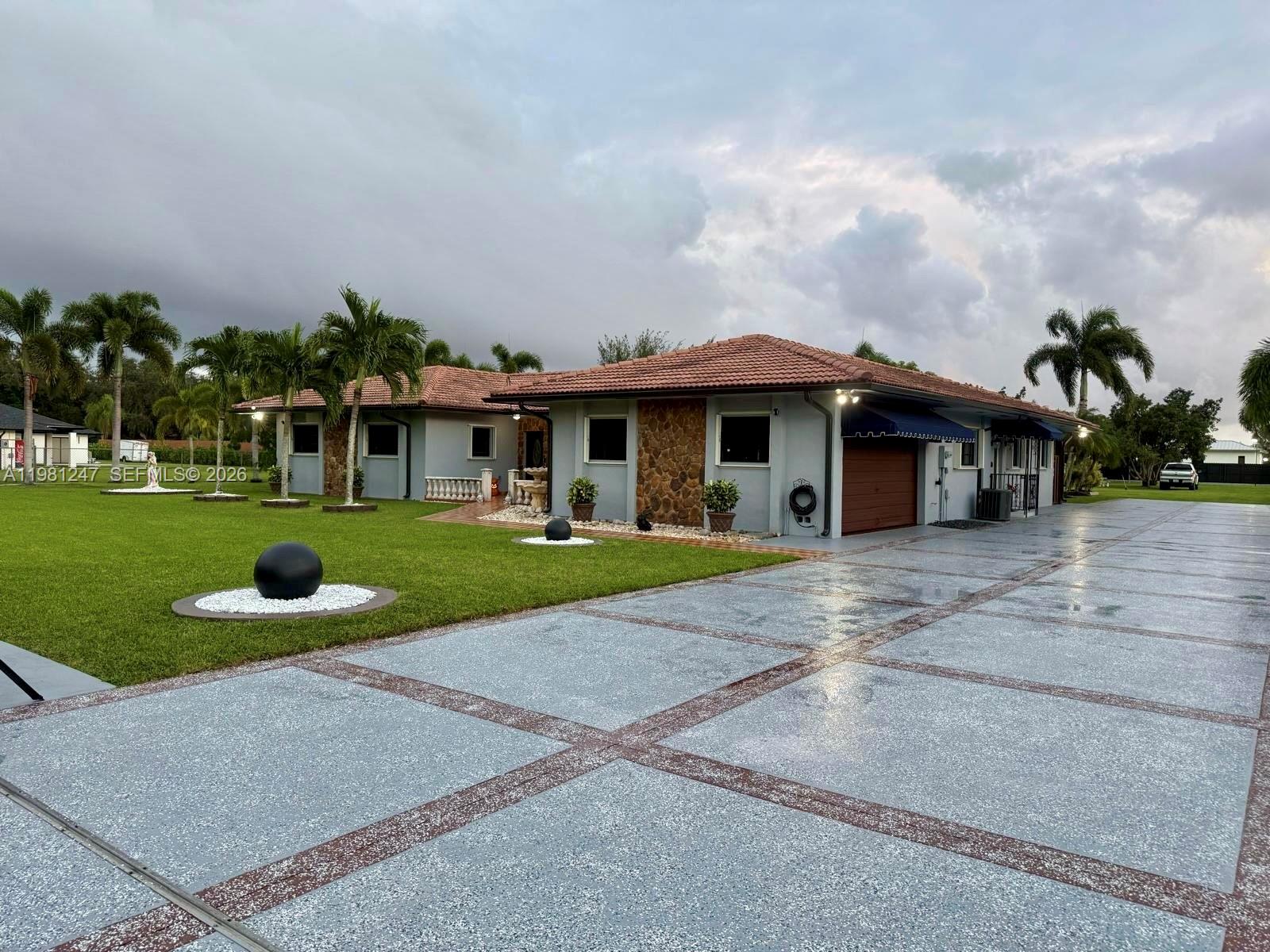 THE REDLANDS SEC 1 - Residential