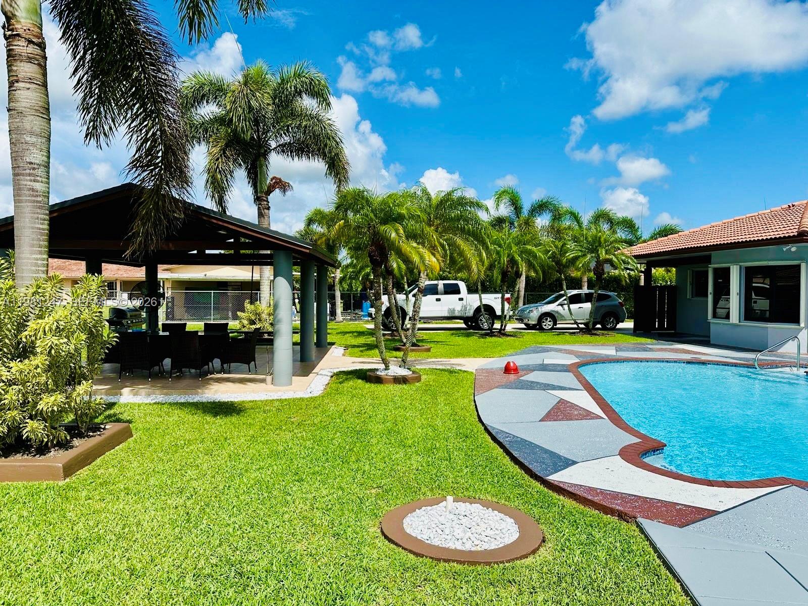 THE REDLANDS SEC 1 - Residential