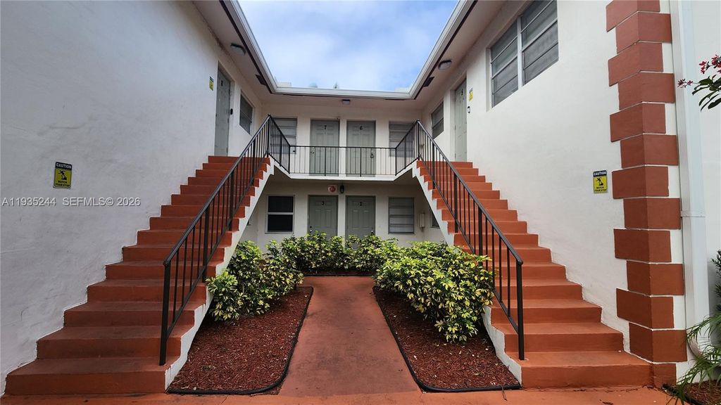 Photo of 3090 Coral Springs Dr #6, Coral Springs, FL 33065 (MLS # A11935244)