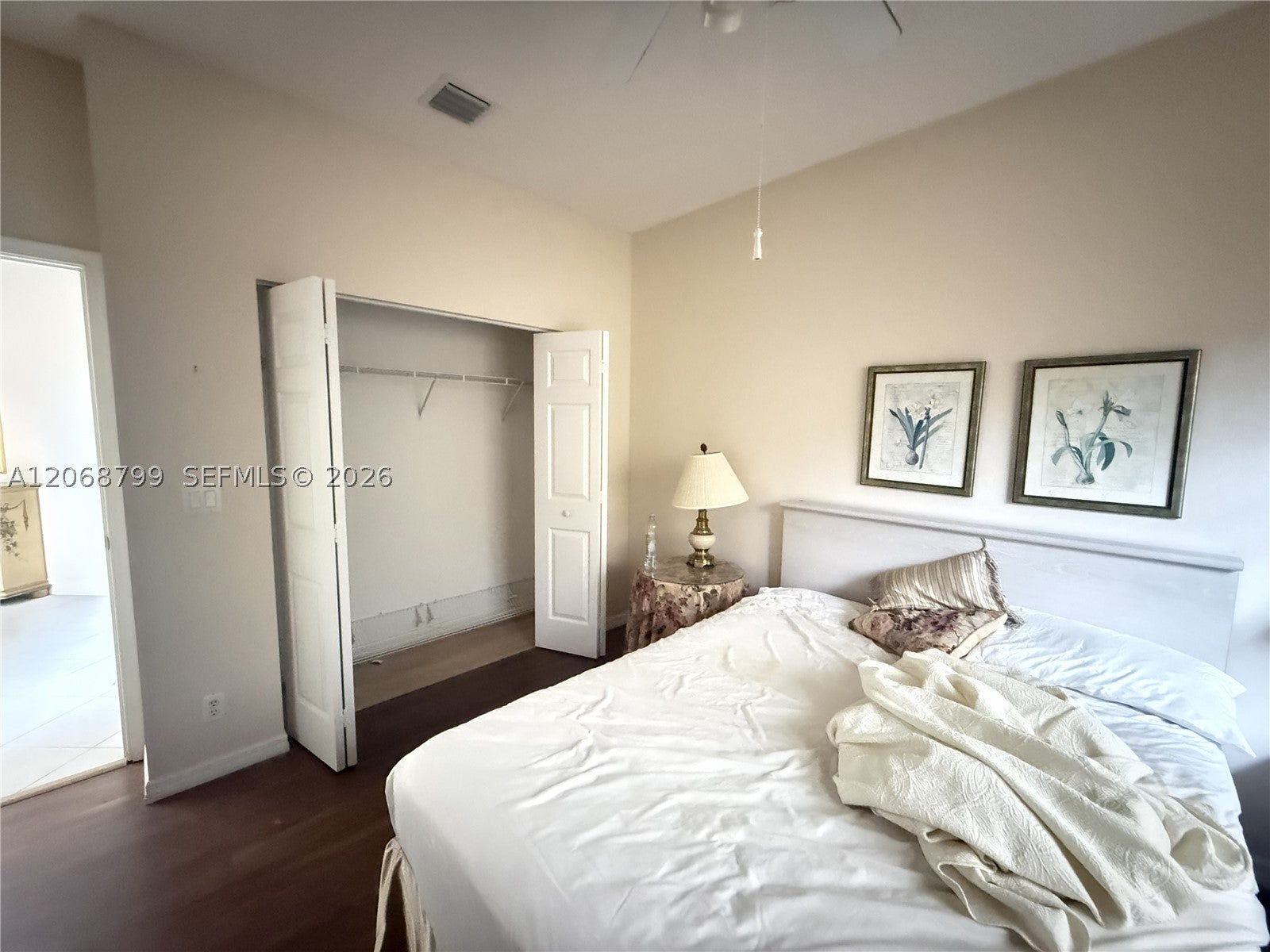 6207 Petunia Rd
