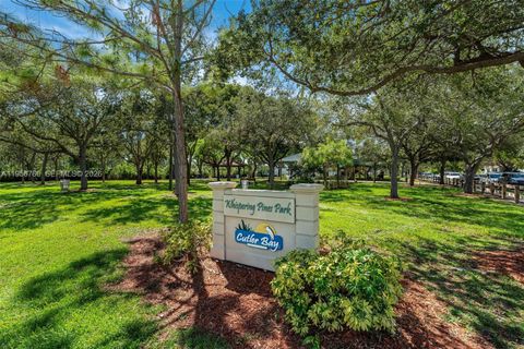 8761 Ridgeland Dr 0 Cutler Bay FL 33157