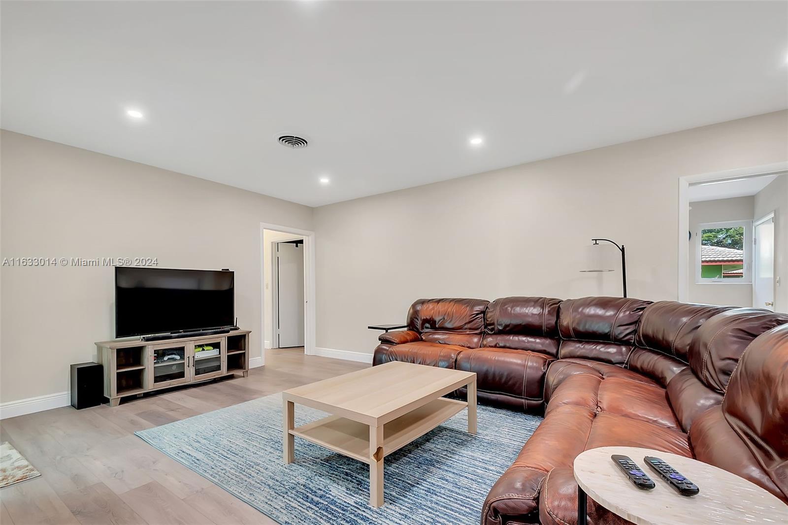 MANGOWOOD PARK - Residential