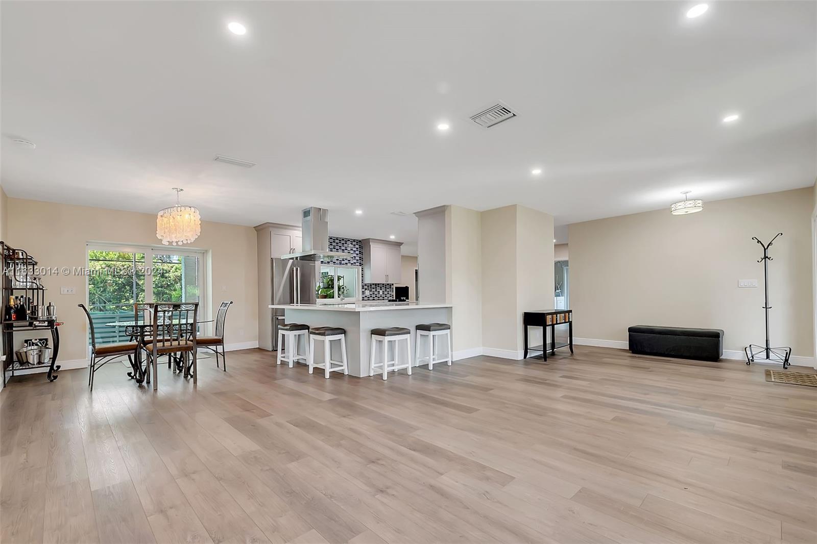 MANGOWOOD PARK - Residential