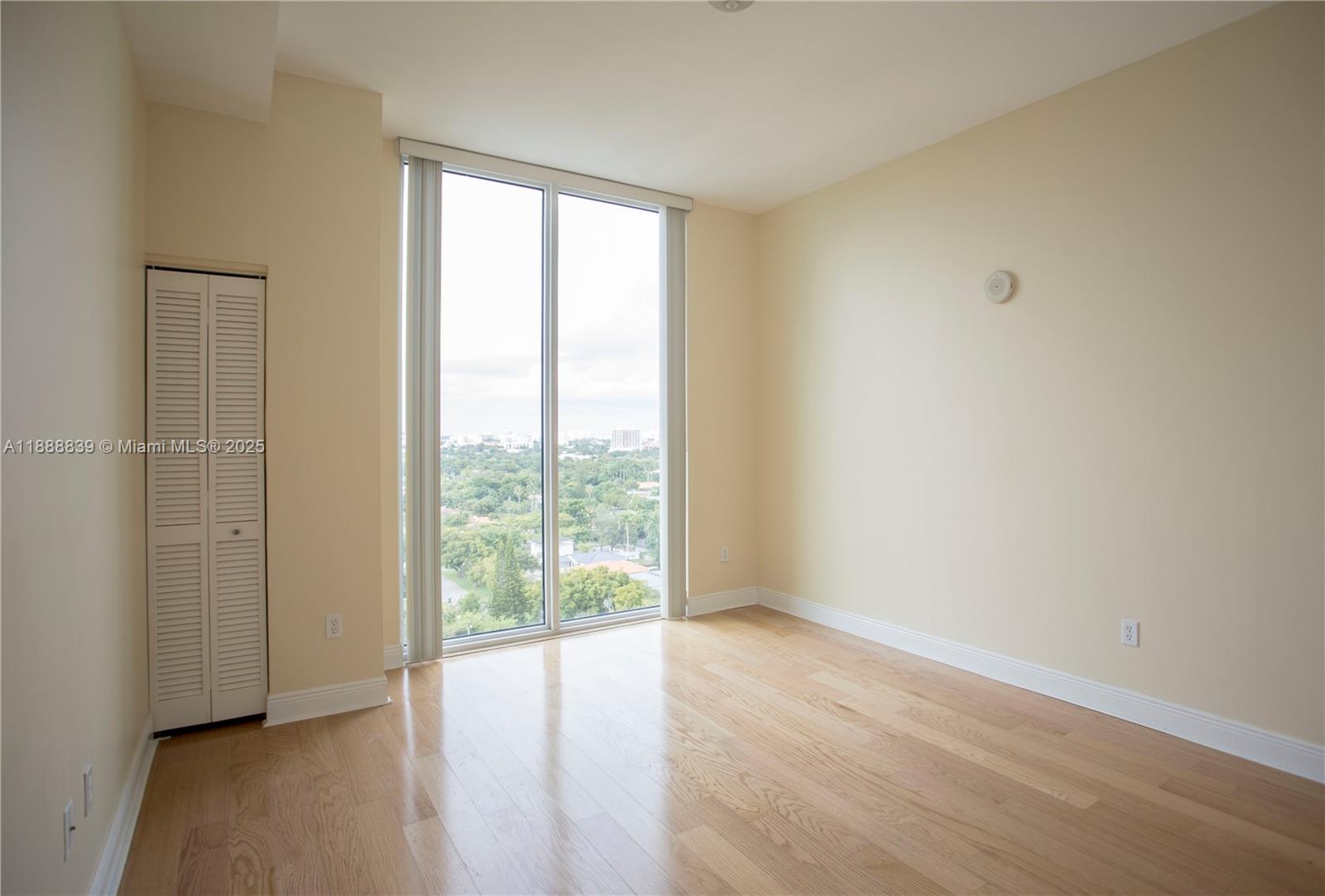 NORDICA CONDO - Residential