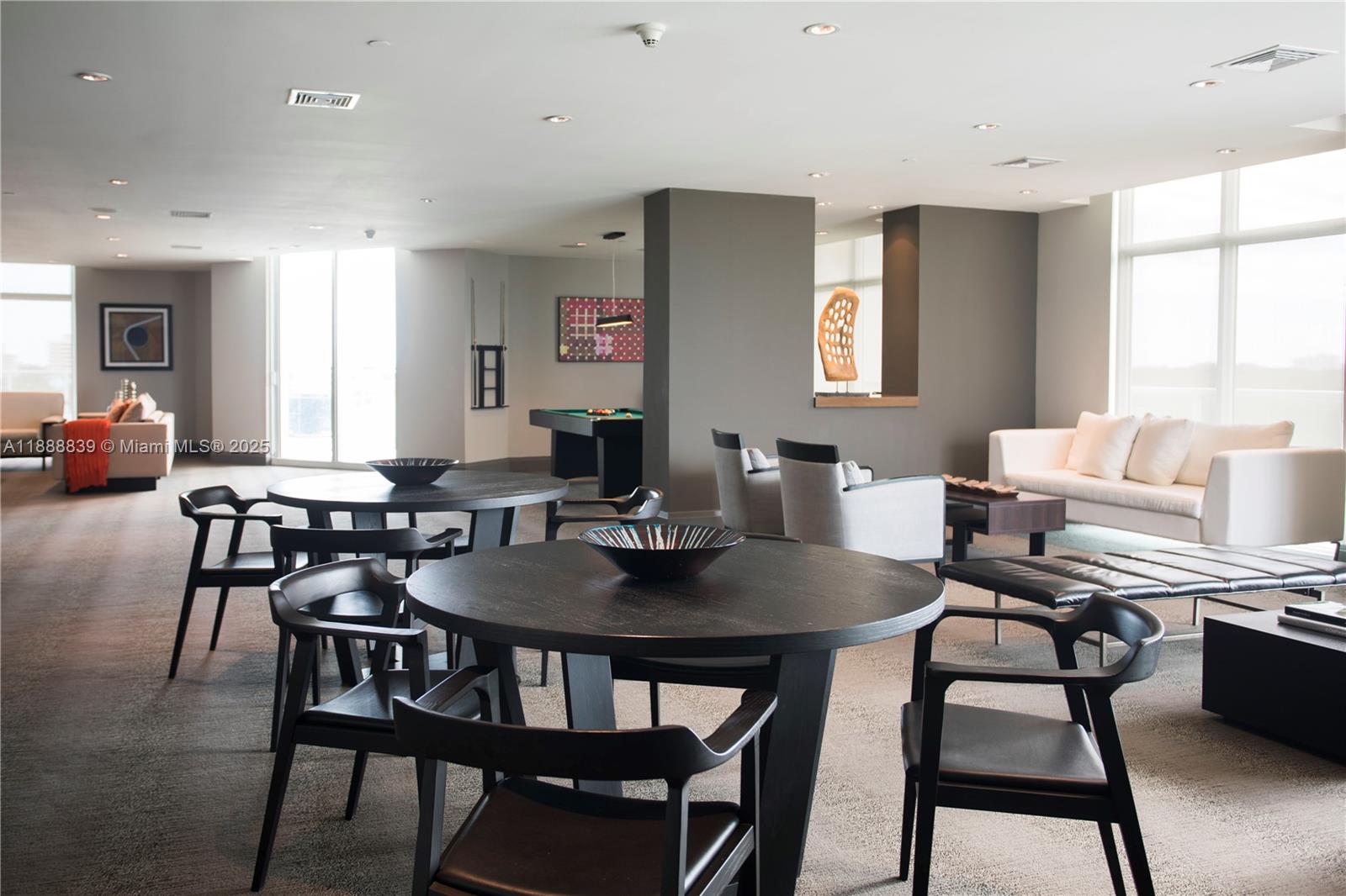 NORDICA CONDO - Residential