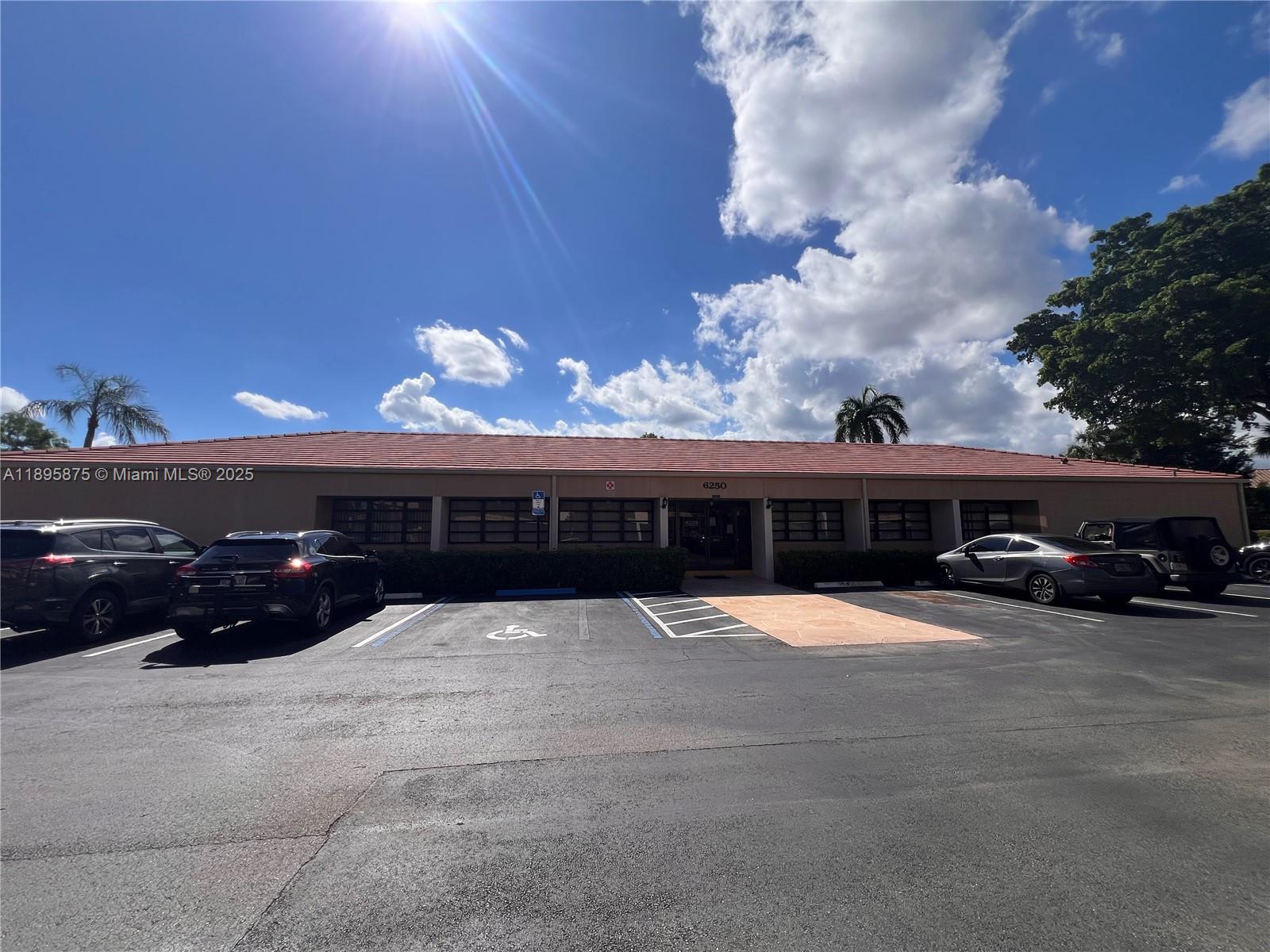 CORAL GATE X CONDO - Residential Lease