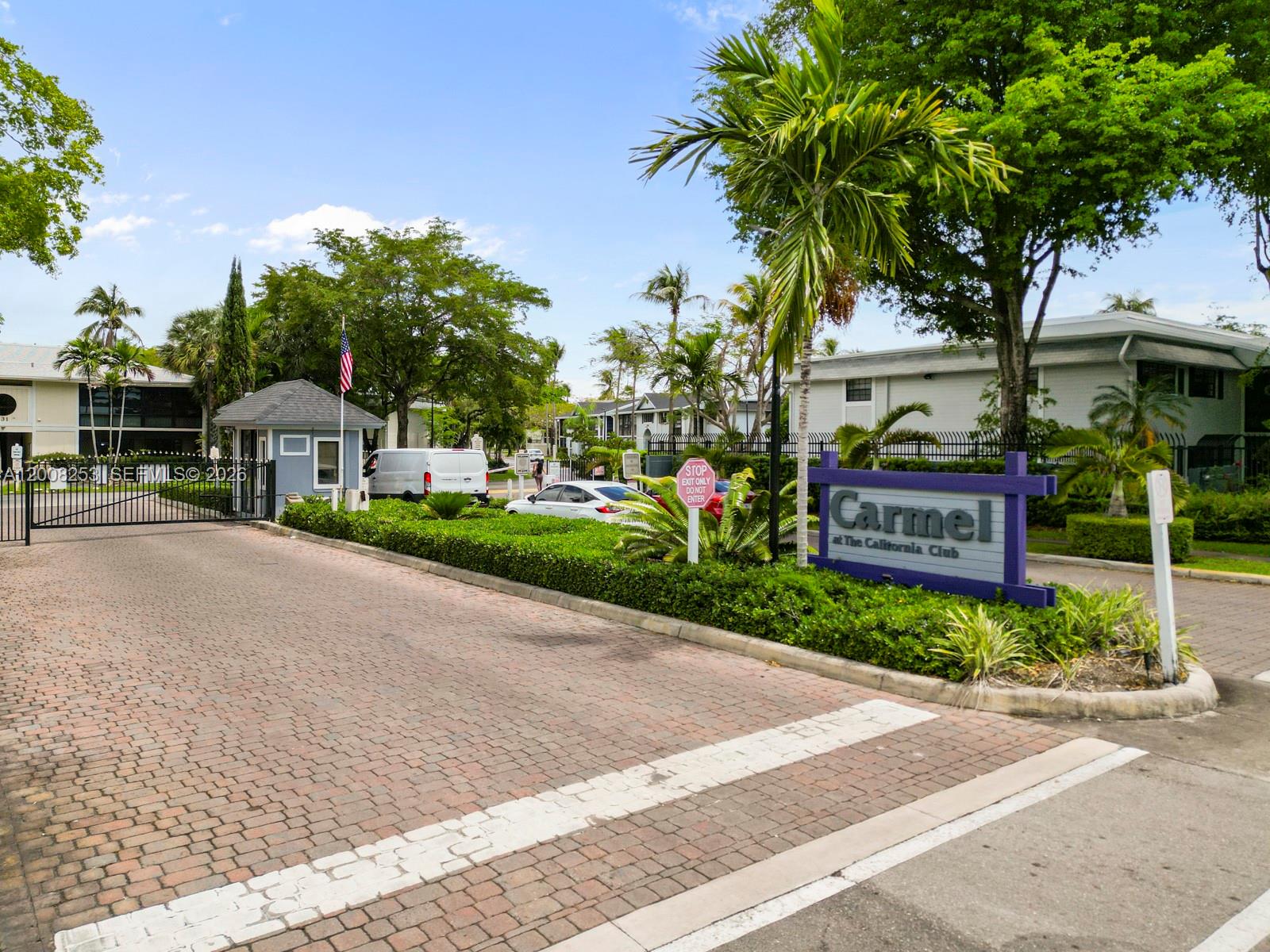 CARMEL - Residential