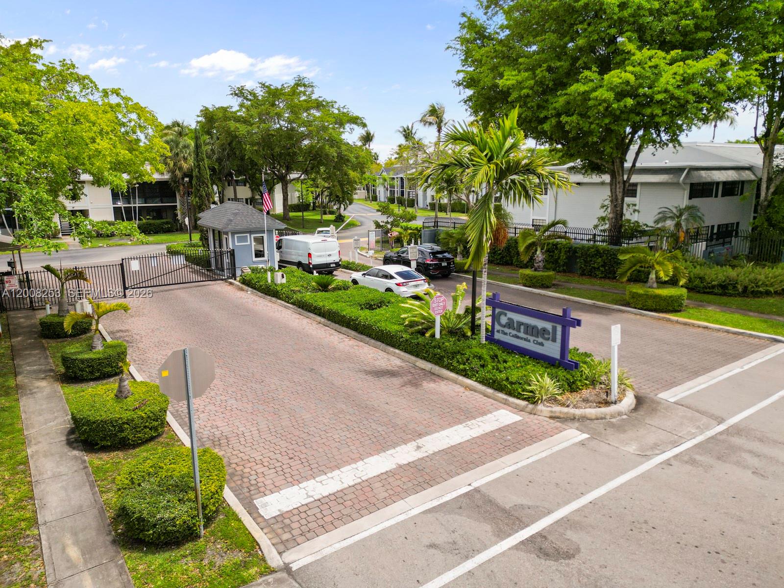 CARMEL - Residential