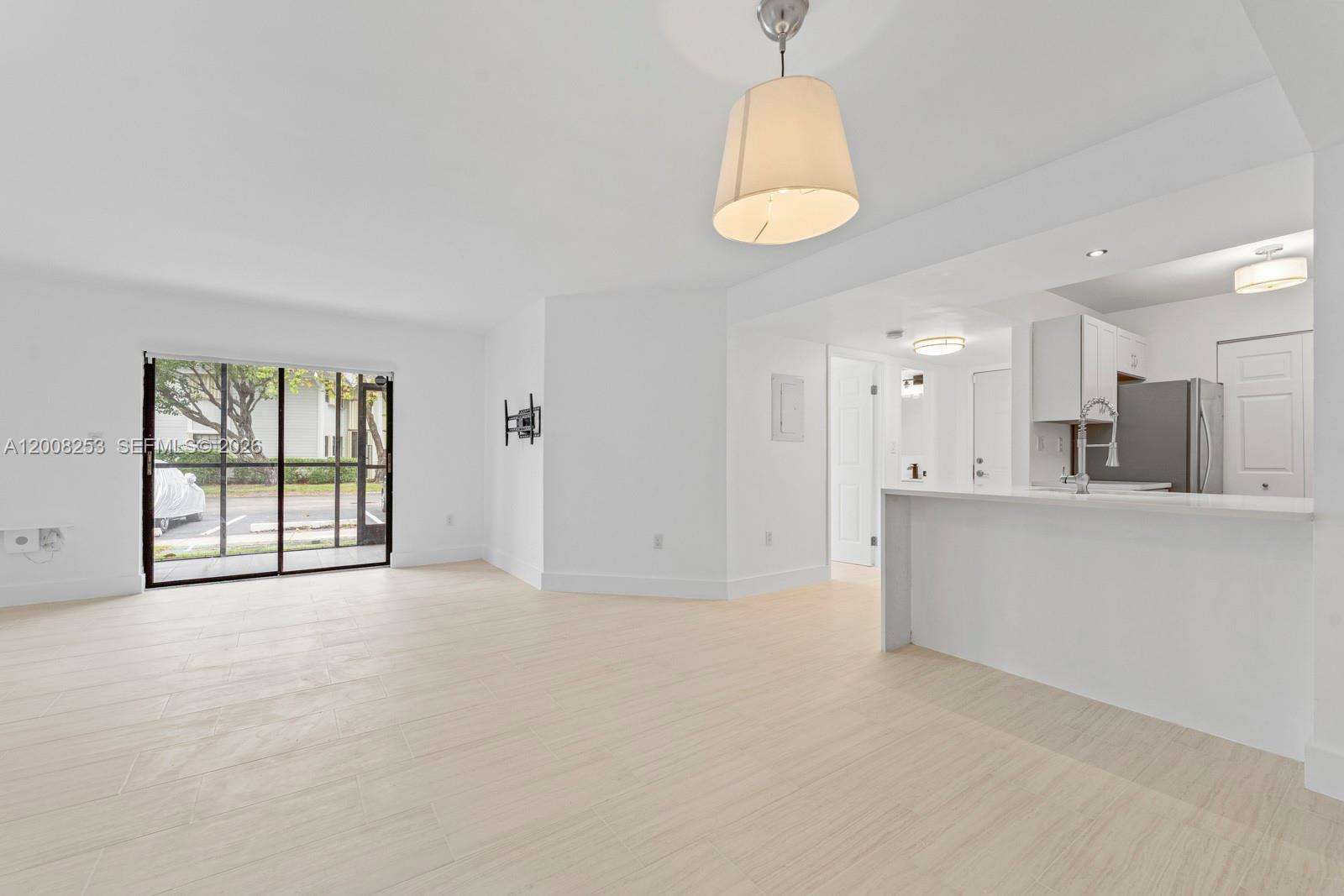 CARMEL - Residential
