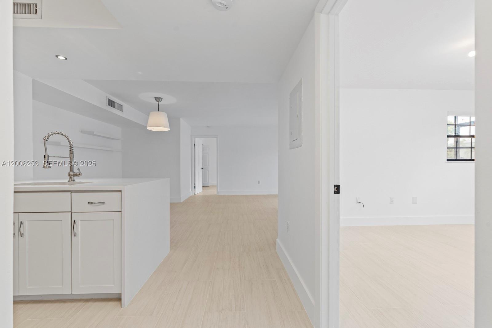 CARMEL - Residential