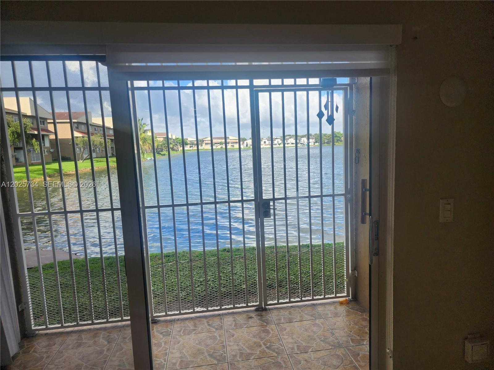 VISTA DEL LAGO CONDO VII - Residential Lease
