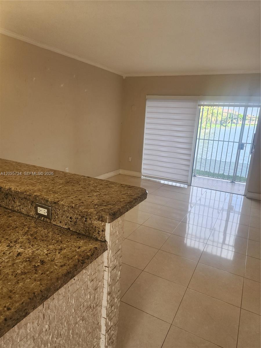 VISTA DEL LAGO CONDO VII - Residential Lease