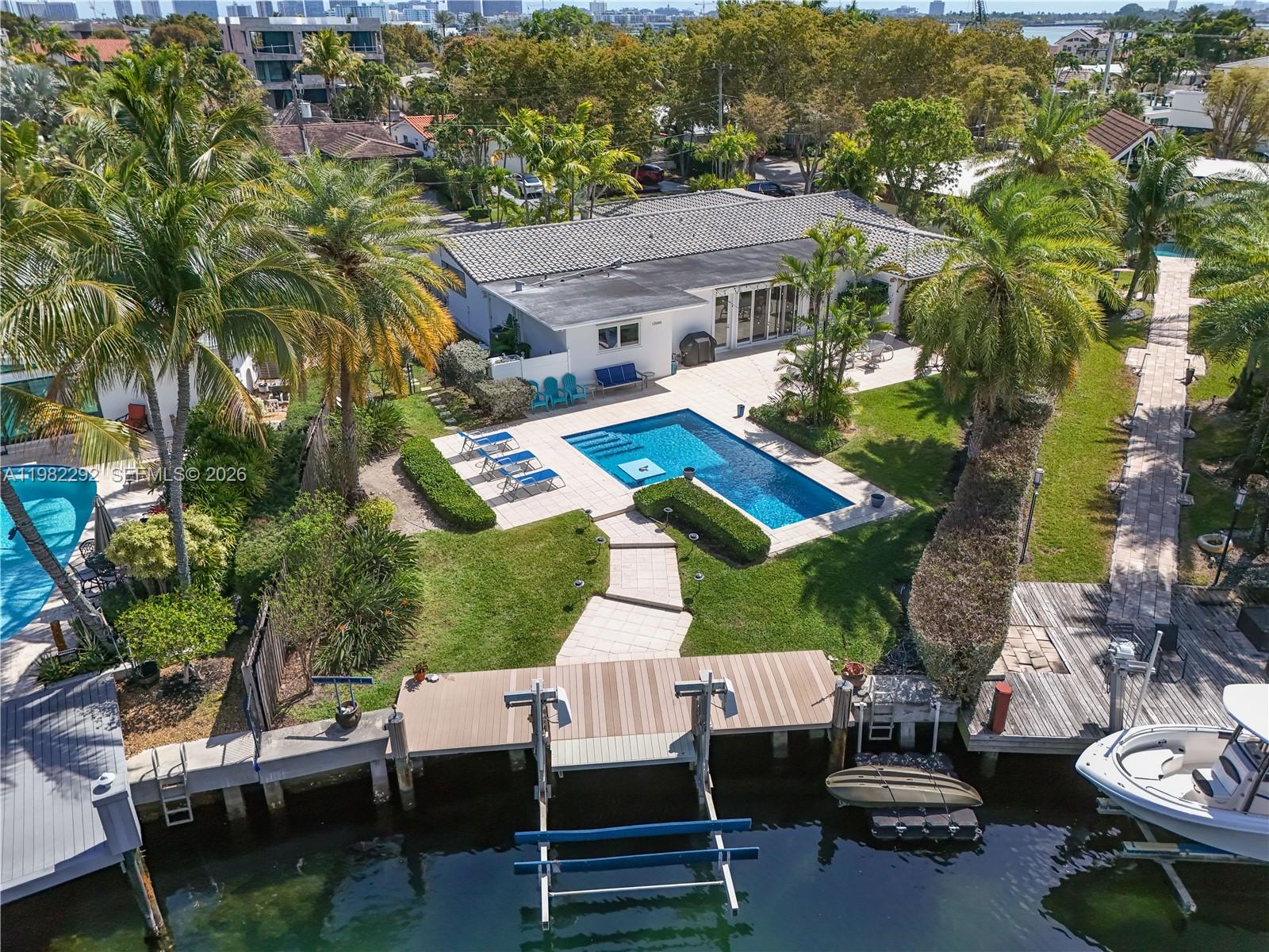 KEYSTONE ISLAND NO 5 - Residential