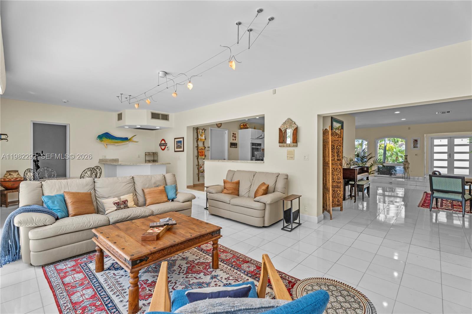 KEYSTONE ISLAND NO 5 - Residential