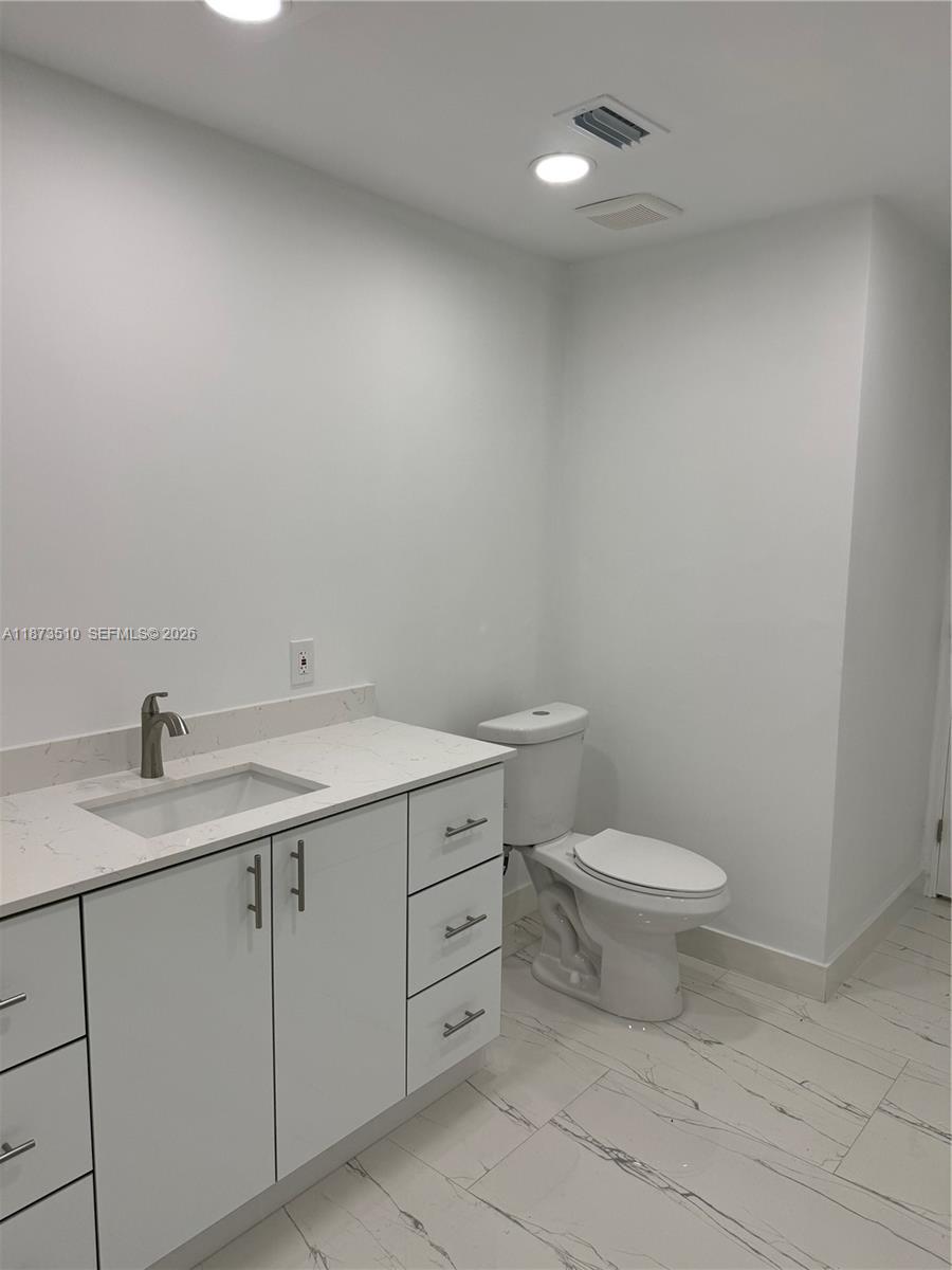 LAGO MAR SOUTH - Residential Lease