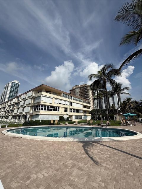 1936 S Ocean Dr 4C Hallandale Beach FL 33009