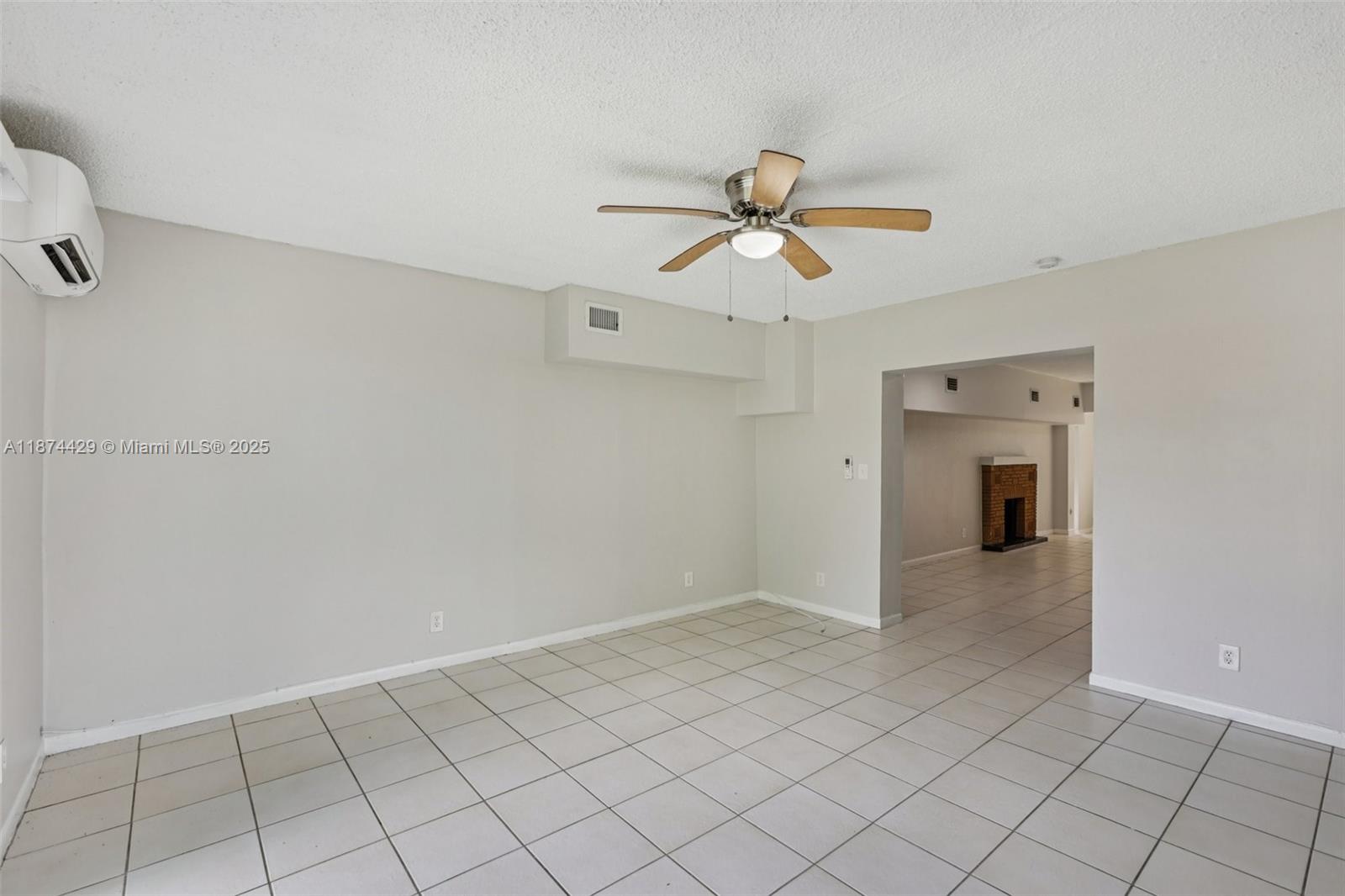 WOODLAND PARK AMD PLAT - Residential