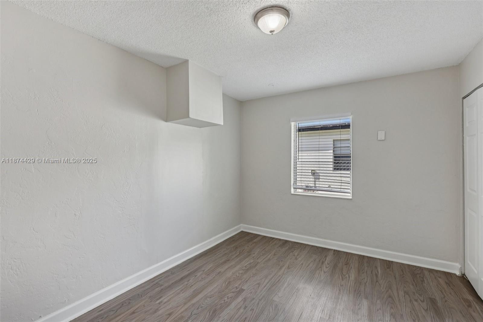 WOODLAND PARK AMD PLAT - Residential