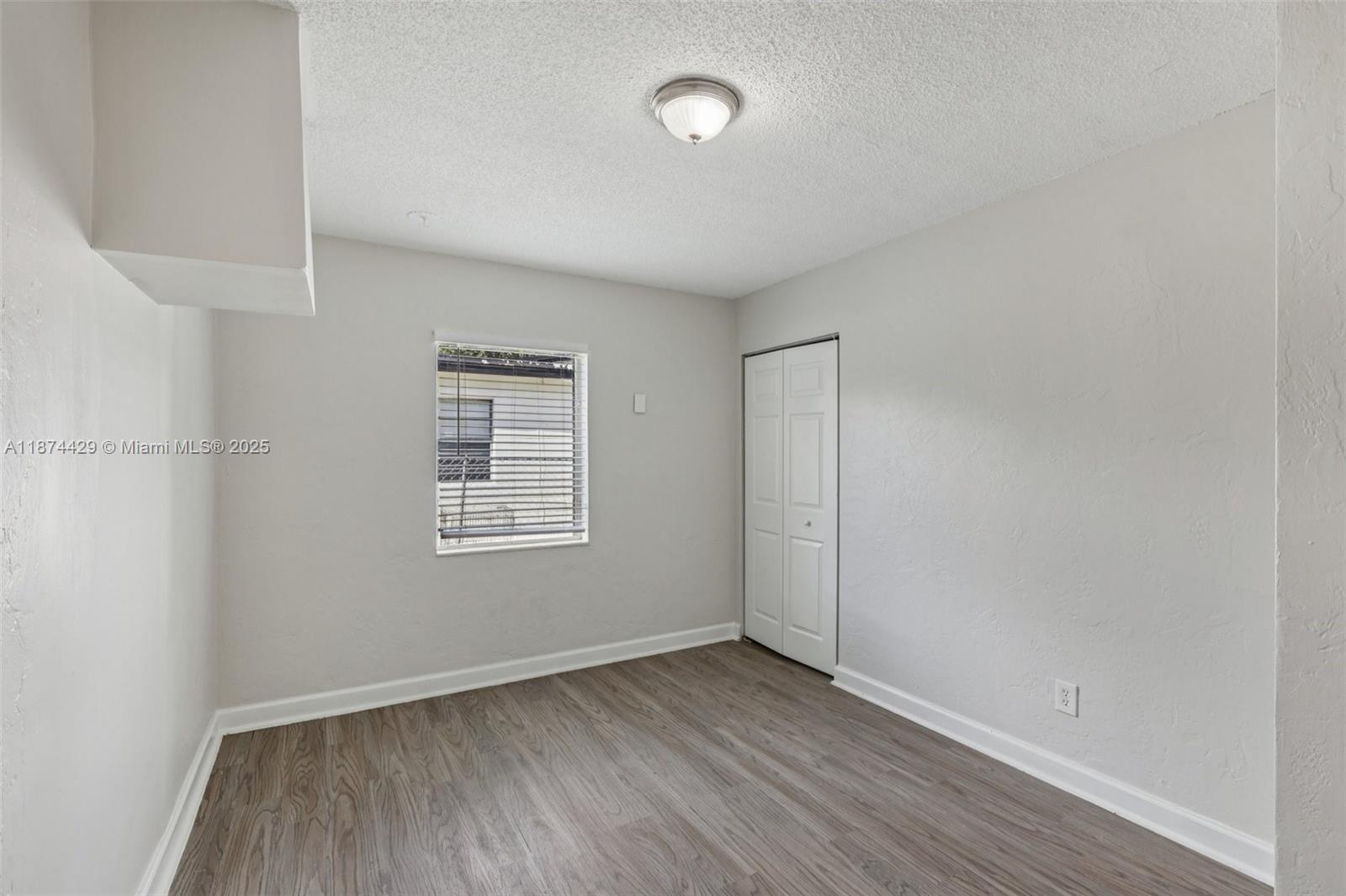 WOODLAND PARK AMD PLAT - Residential