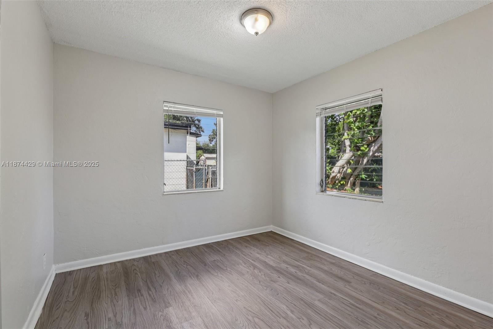 WOODLAND PARK AMD PLAT - Residential