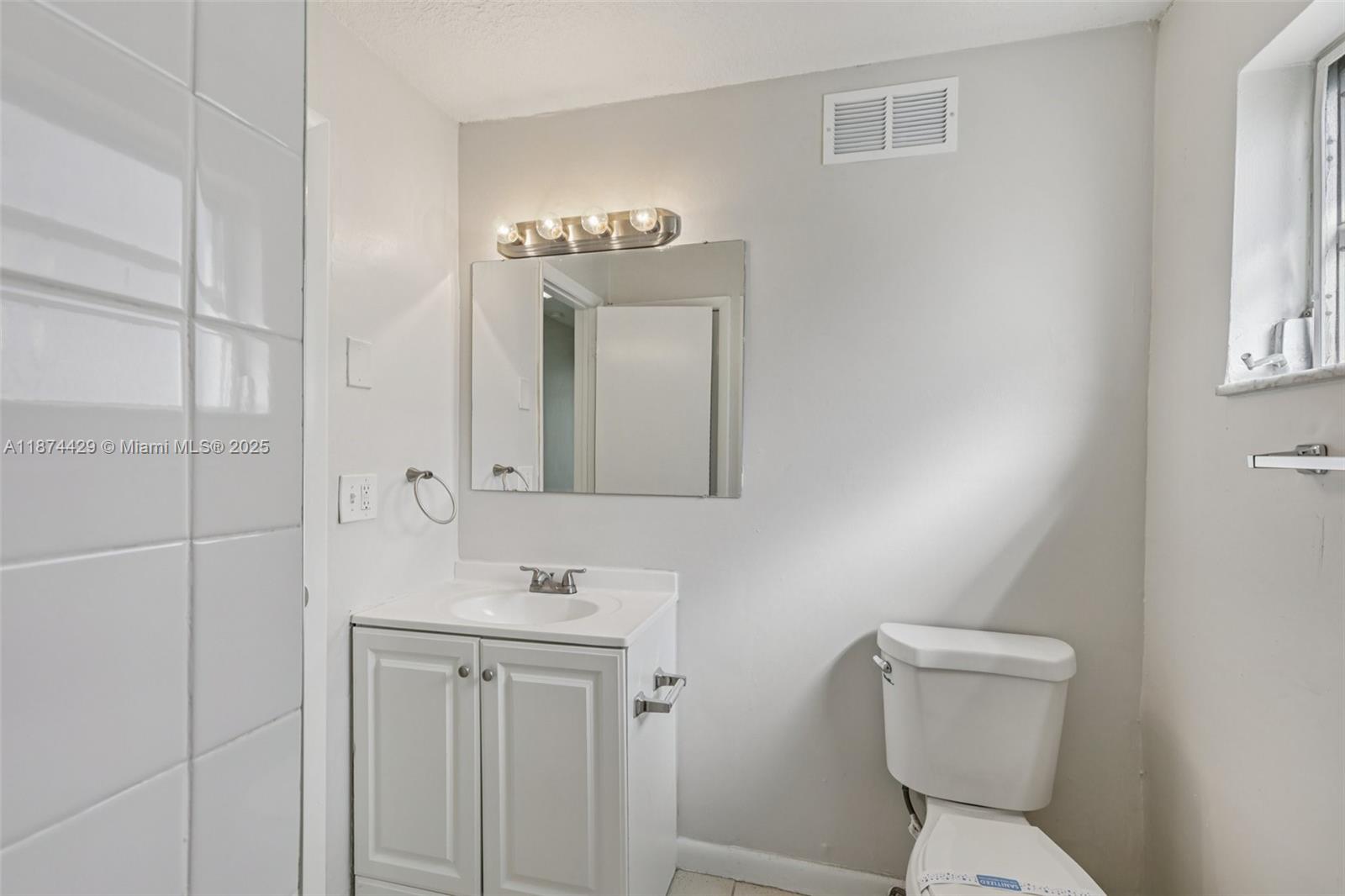 WOODLAND PARK AMD PLAT - Residential