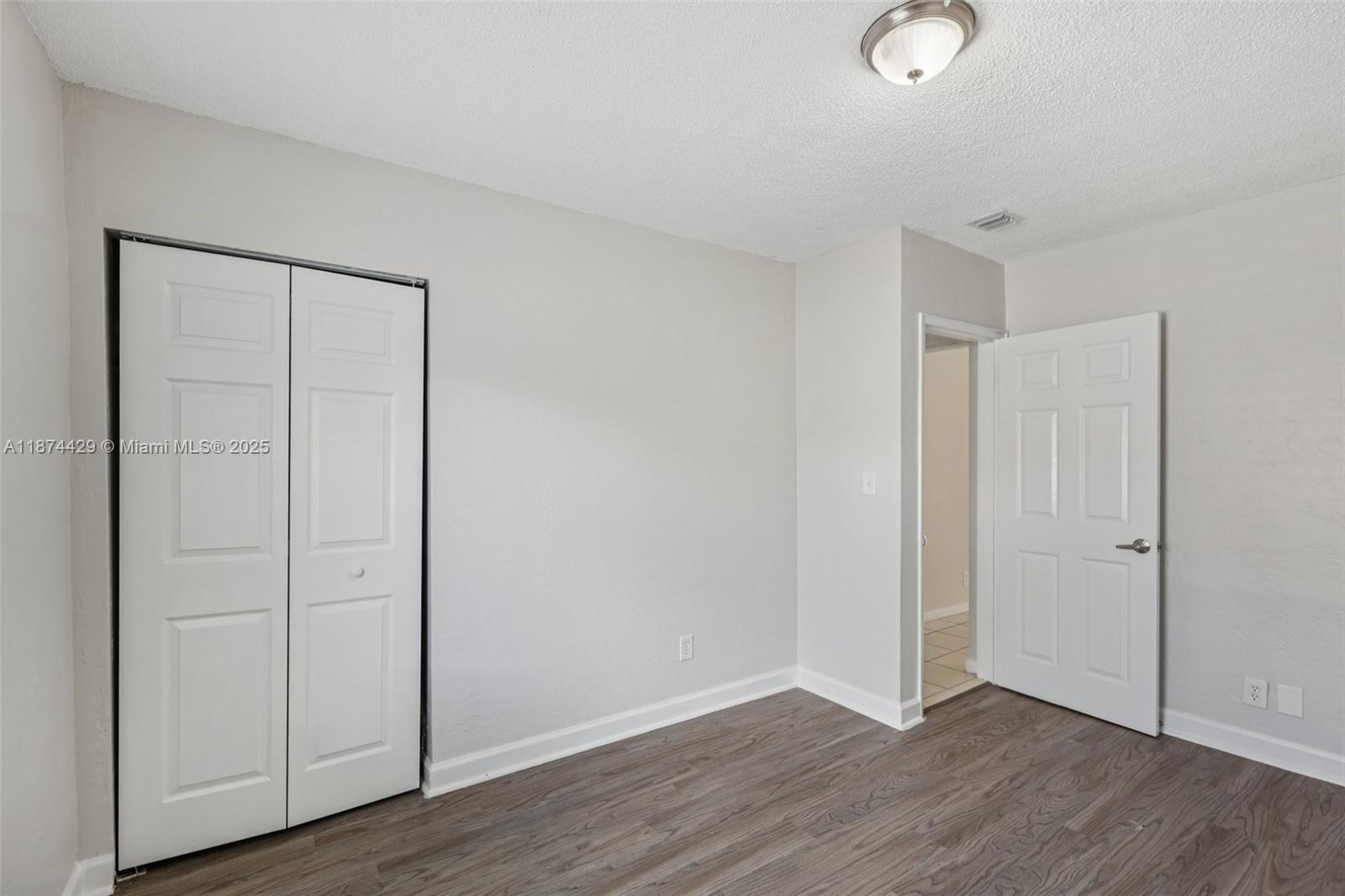 WOODLAND PARK AMD PLAT - Residential